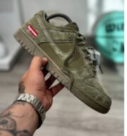 NIKE SB DUNK SUPREME OLIVE GREEN - Image 5